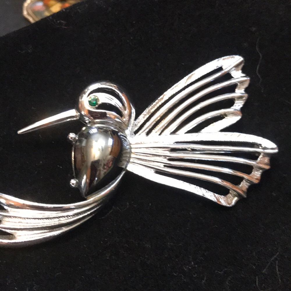 Vintage Judy Lee Hummingbird Jelly Belly Pin